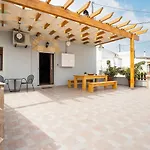 Nikolaos ヴィラ